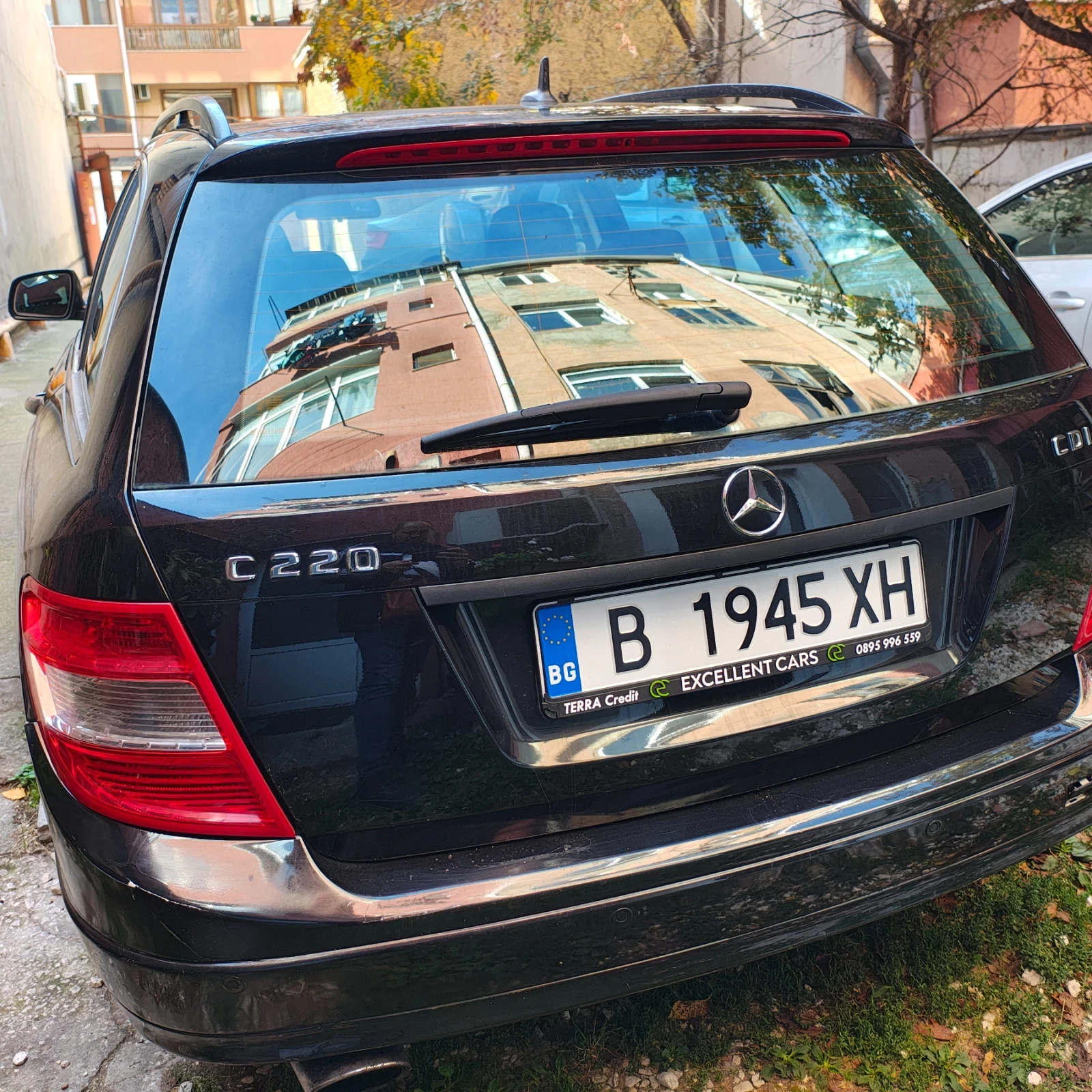 Mercedes-Benz C 220, снимка 7 - Автомобили и джипове - 56636485