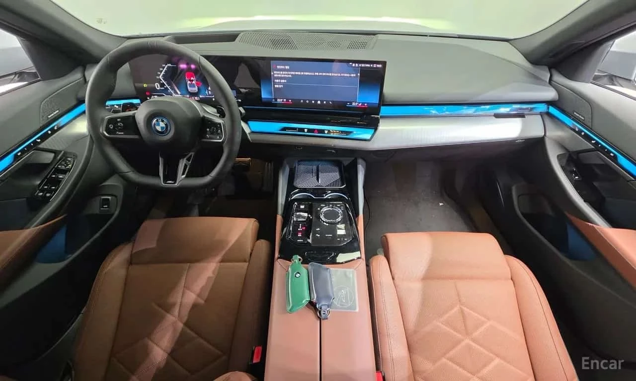BMW 530E * M Sport * , снимка 7 - Автомобили и джипове - 56685260