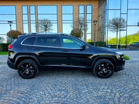 Jeep Cherokee 3.2 4×4 ШВЕЙЦАРИЯ ПОДГРЕВ ОБДУХВАНЕ ДИСТРОНИК, снимка 4