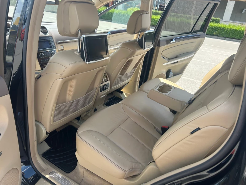 Mercedes-Benz GL 550, снимка 11 - Автомобили и джипове - 52493496