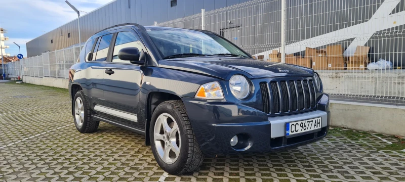 Jeep Compass 2.4 бензин , снимка 1 - Автомобили и джипове - 48637801