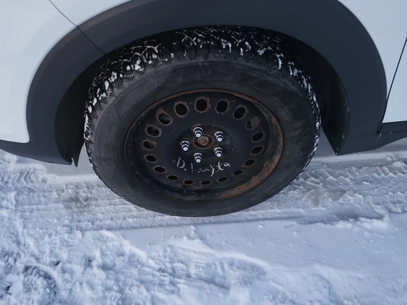 Hyundai Tucson * ESSENTIAL * CARFAX * ЦЕНА ДО БГ, снимка 8 - Автомобили и джипове - 53121497