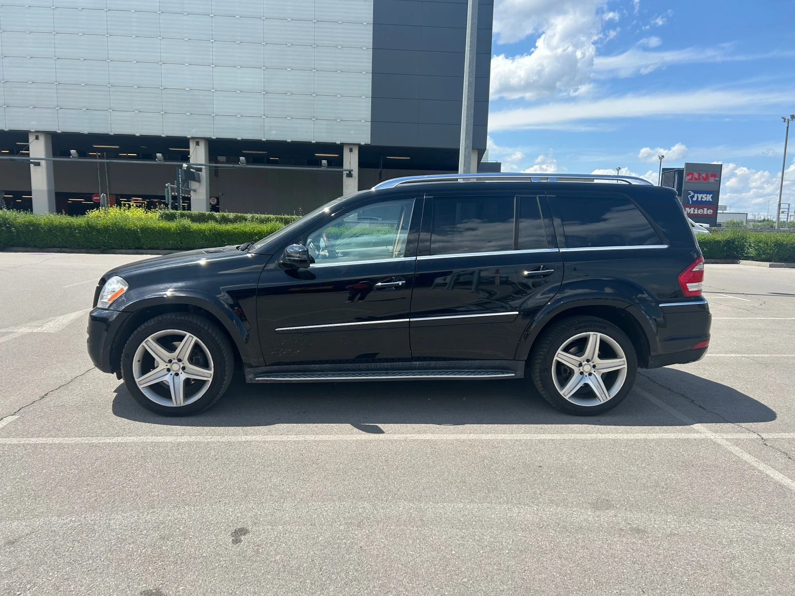 Mercedes-Benz GL 550 - изображение 3
