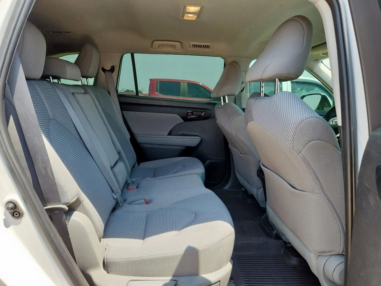 Toyota Highlander LE/FWD/4X4/6+ 1/   | Mobile.bg   10