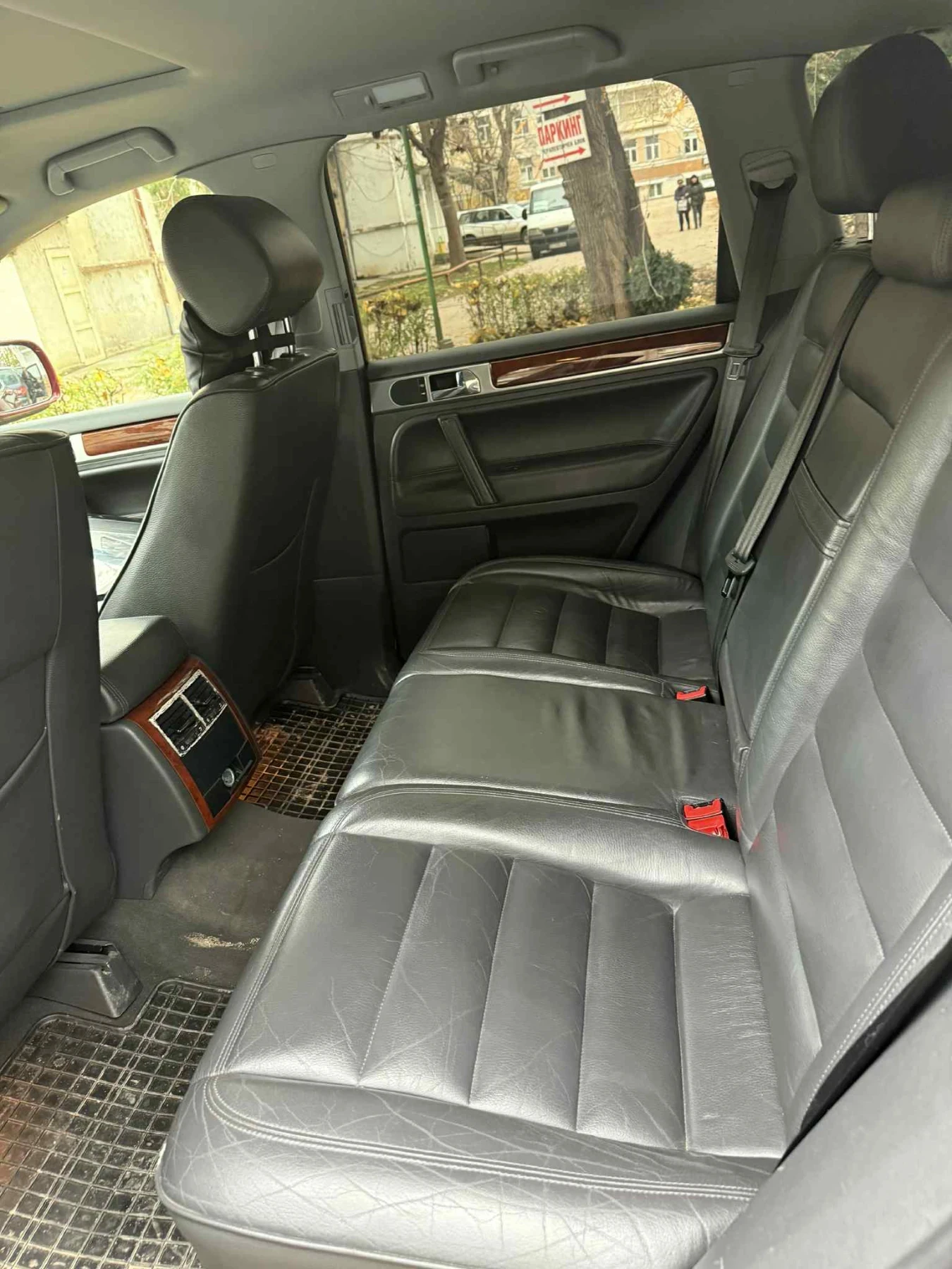 VW Touareg  - изображение 8