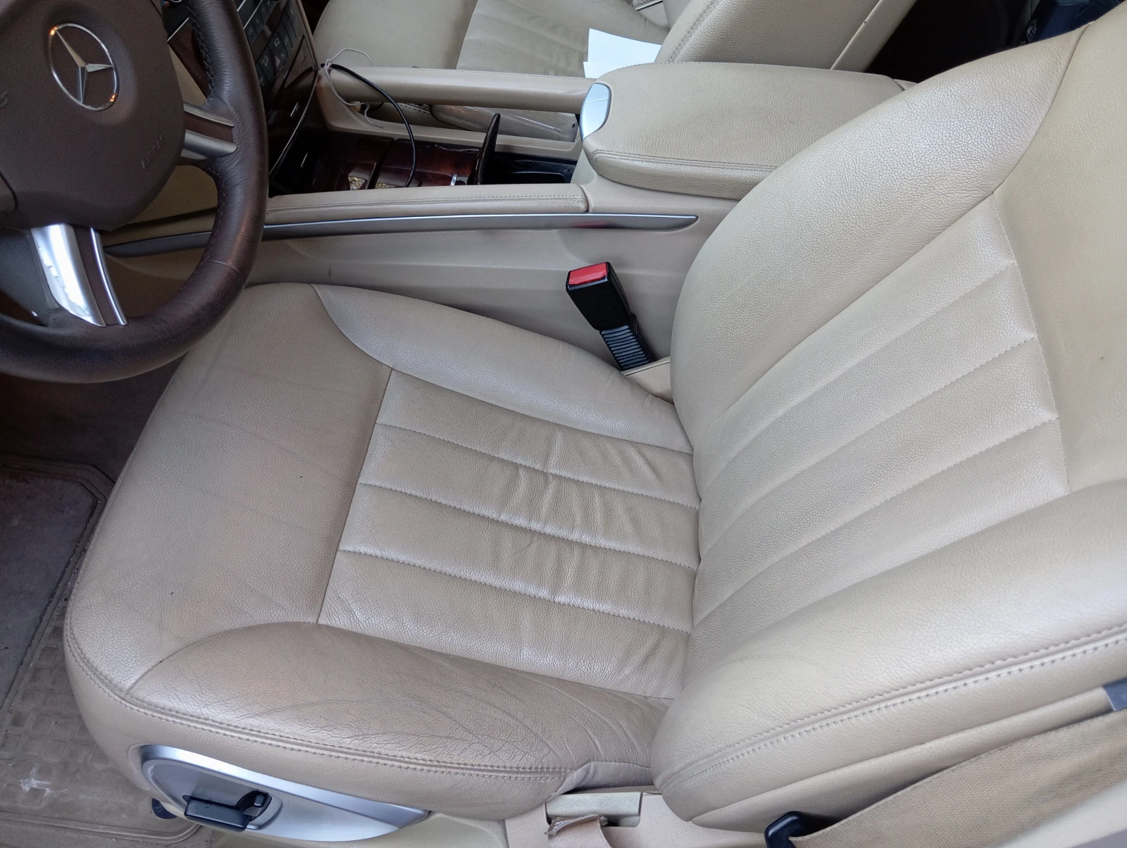 Mercedes-Benz ML 320  - изображение 8