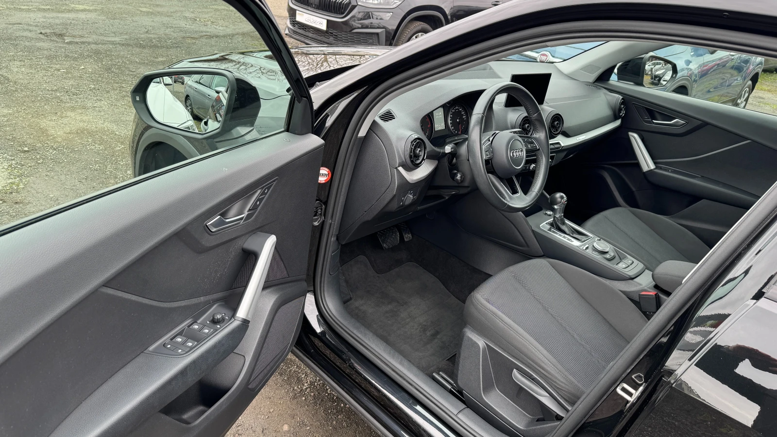 Audi Q2 1.4i АВТОМАТИК! Внос ШВЕЙЦАРИЯ!PDC, TEL, NAVI, LED - изображение 9