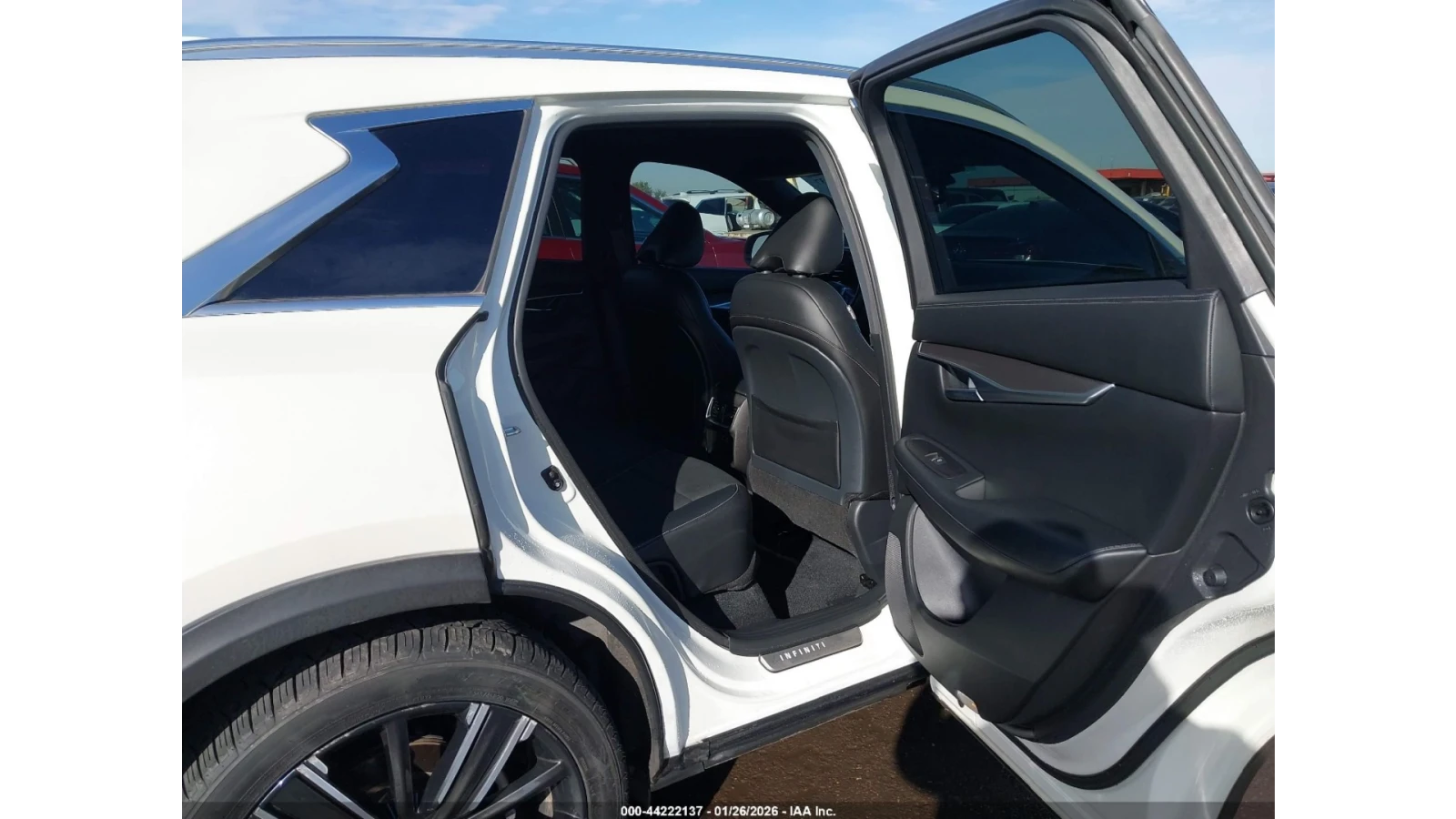 Infiniti QX50 * KEYLESS* КОЖА* ПОДГРЕВ* ПАРКТРОНИК* НАВИ*  - изображение 10