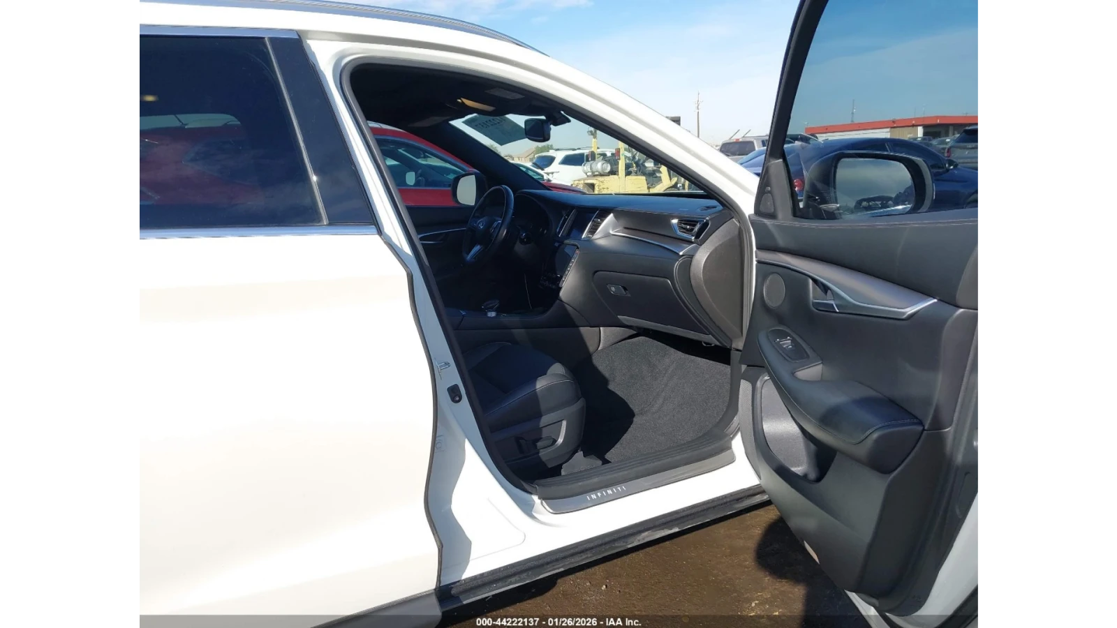 Infiniti QX50 * KEYLESS* КОЖА* ПОДГРЕВ* ПАРКТРОНИК* НАВИ*  - изображение 9