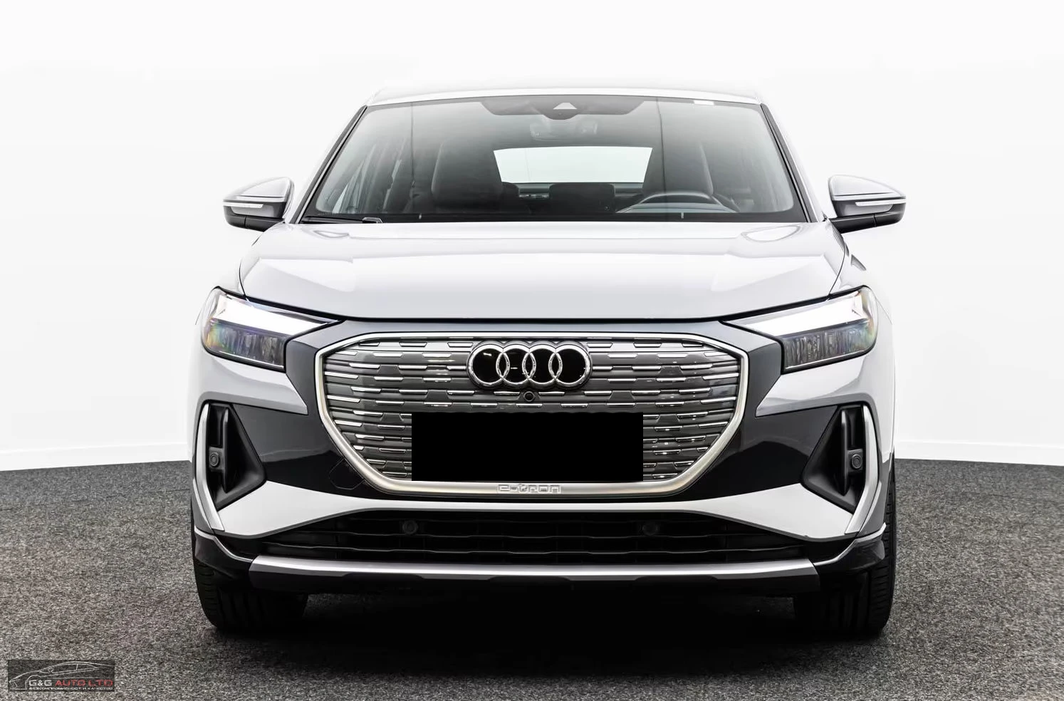 Audi Q4 E-TRON/SPORTBACK/204HP/2XS-LINE/CAM/ACC/HUD/306z, снимка 2 - Автомобили и джипове - 54220670