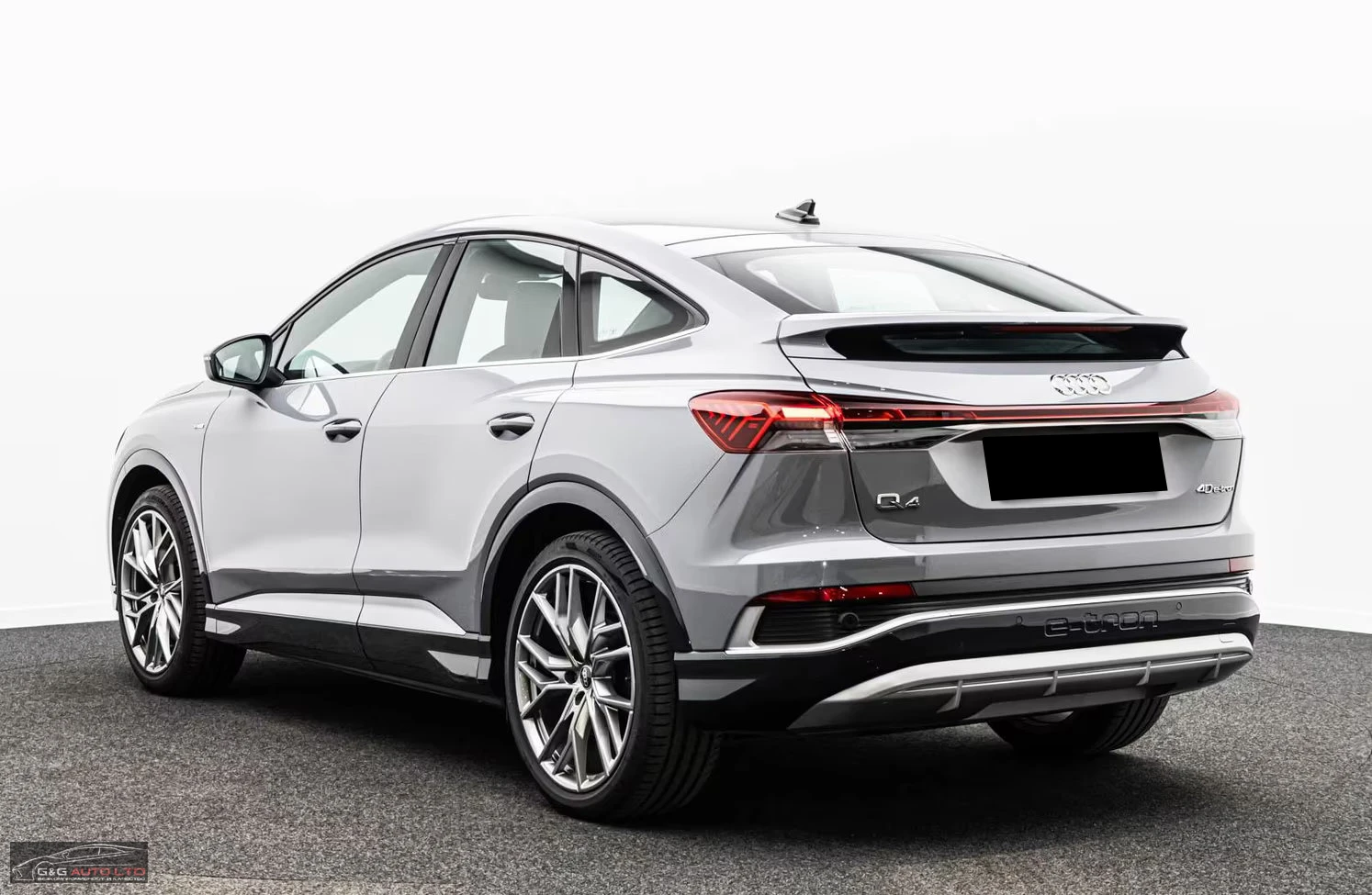 Audi Q4 E-TRON/SPORTBACK/204HP/2XS-LINE/CAM/ACC/HUD/306z, снимка 5 - Автомобили и джипове - 54220670