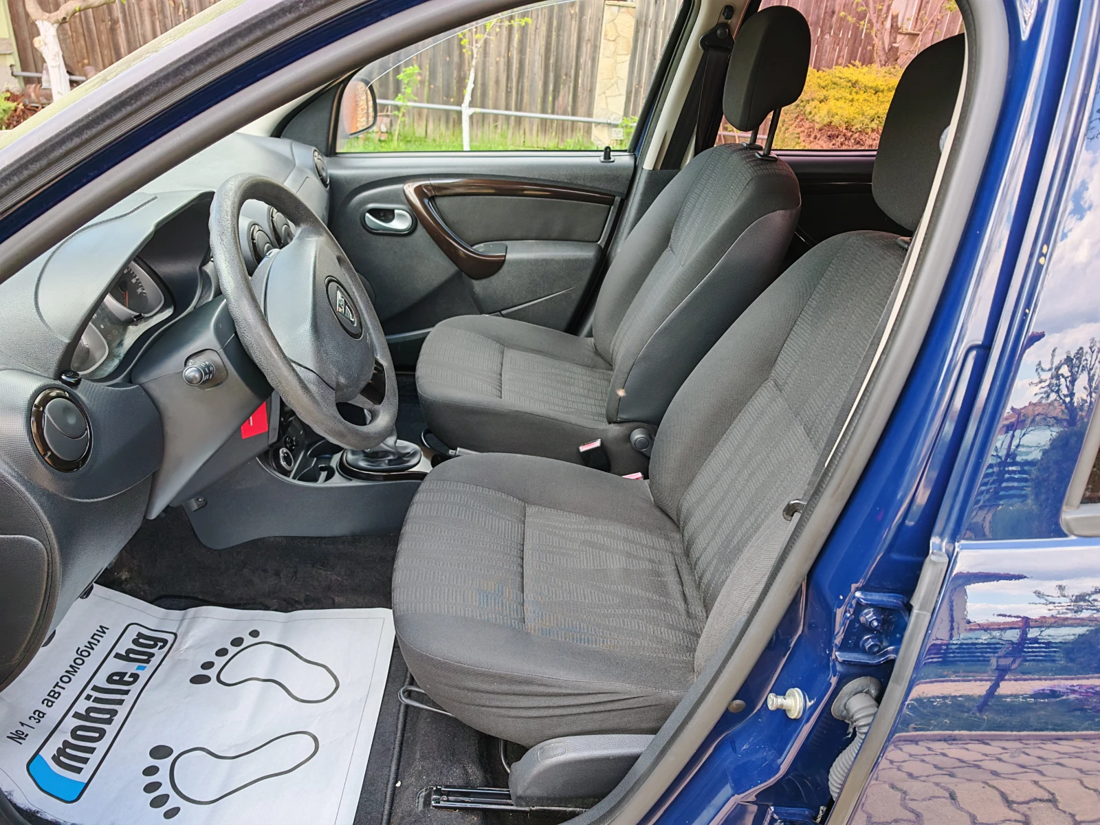 Dacia Duster 1.5DCI-4x4, снимка 8 - Автомобили и джипове - 54344740