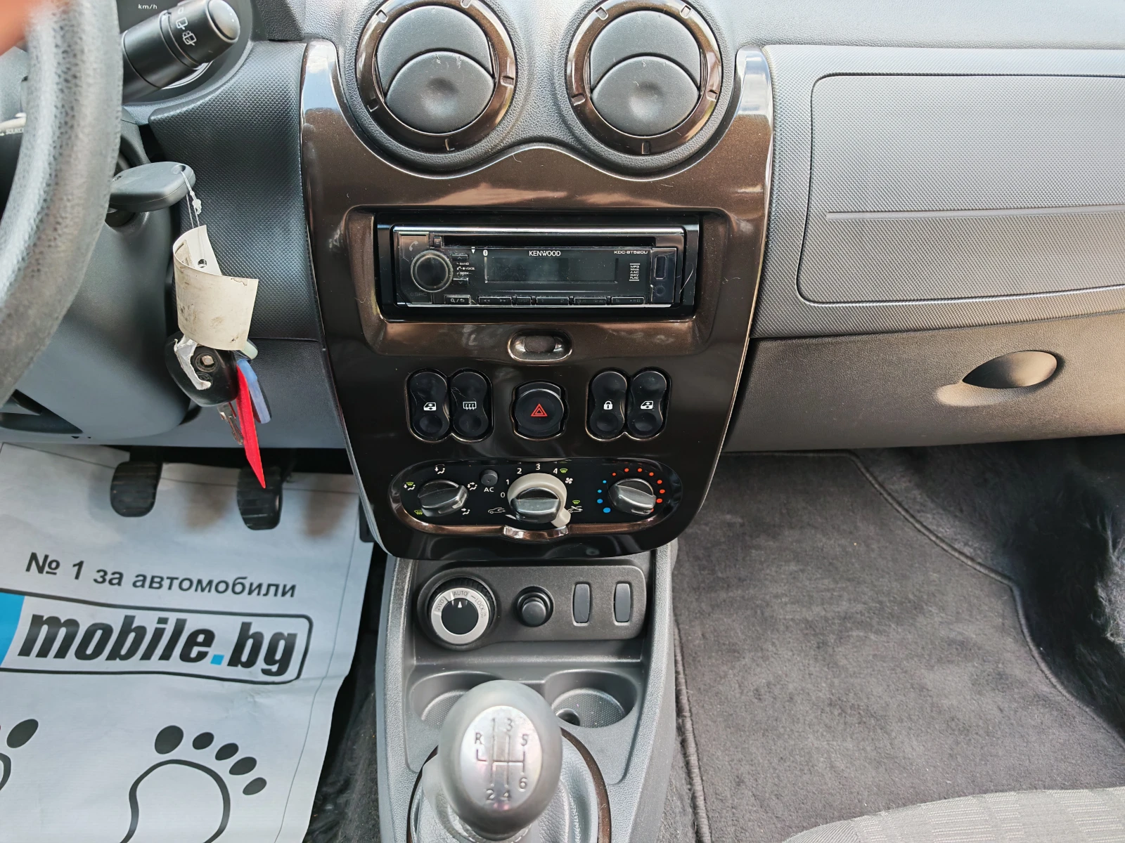 Dacia Duster 1.5DCI-4x4, снимка 12 - Автомобили и джипове - 54344740