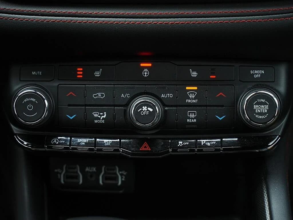 Dodge Durango GT* AWD* 3.6 - 6000km - Нова кола за газ, снимка 14 - Автомобили и джипове - 54583751