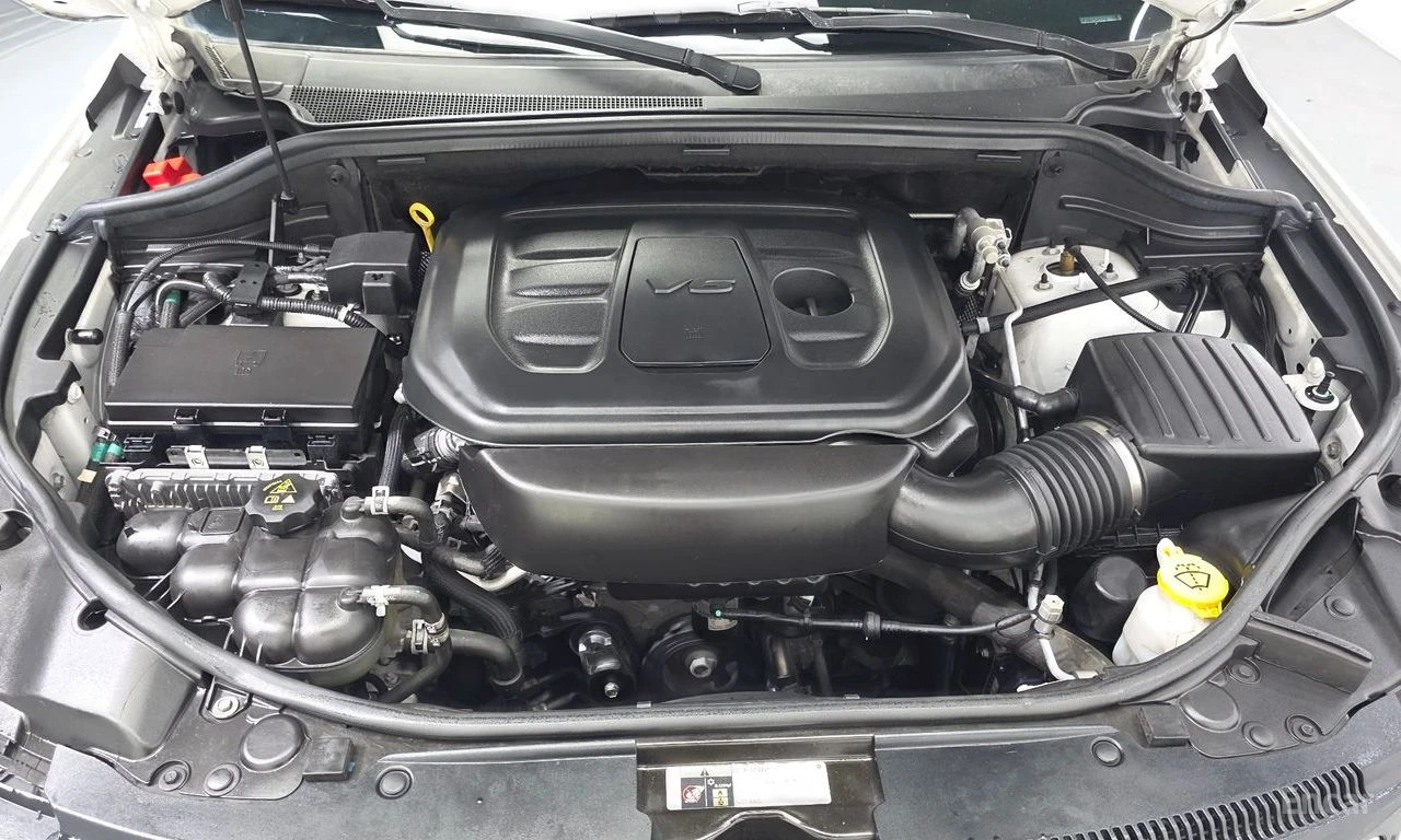 Jeep Grand cherokee 3.6* V6* 8ZF* SUMMIT* ДИСТРОНИК* ОБДУХВАНЕ* LANE* , снимка 17 - Автомобили и джипове - 54916911