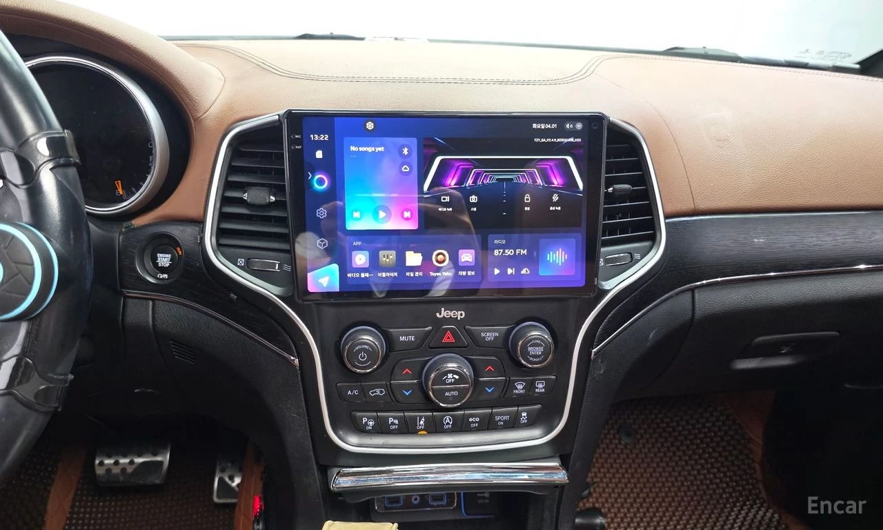 Jeep Grand cherokee 3.6* V6* 8ZF* SUMMIT* ДИСТРОНИК* ОБДУХВАНЕ* LANE* , снимка 8 - Автомобили и джипове - 54916911