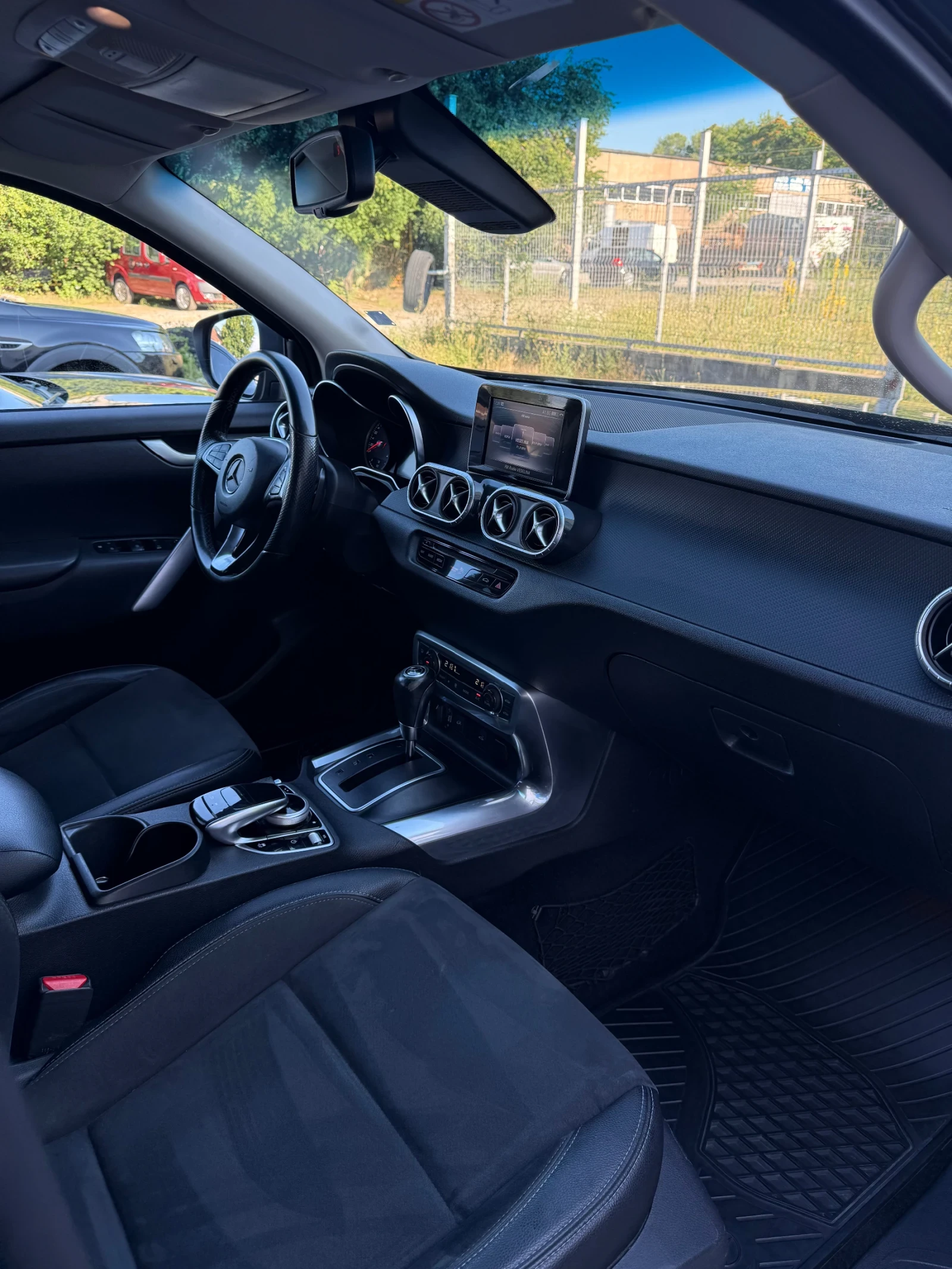 Mercedes-Benz X-Klasse 350d* 4MATIC* V6* 258* 7G-Tronic* TOP, снимка 12 - Автомобили и джипове - 55084046