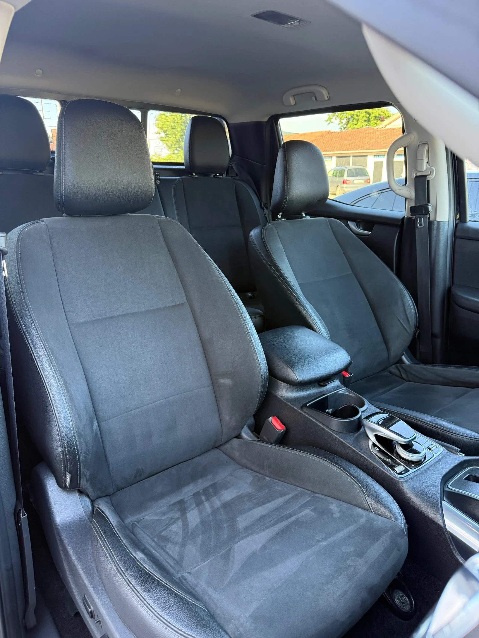 Mercedes-Benz X-Klasse 350d* 4MATIC* V6* 258* 7G-Tronic* TOP, снимка 13 - Автомобили и джипове - 55084046