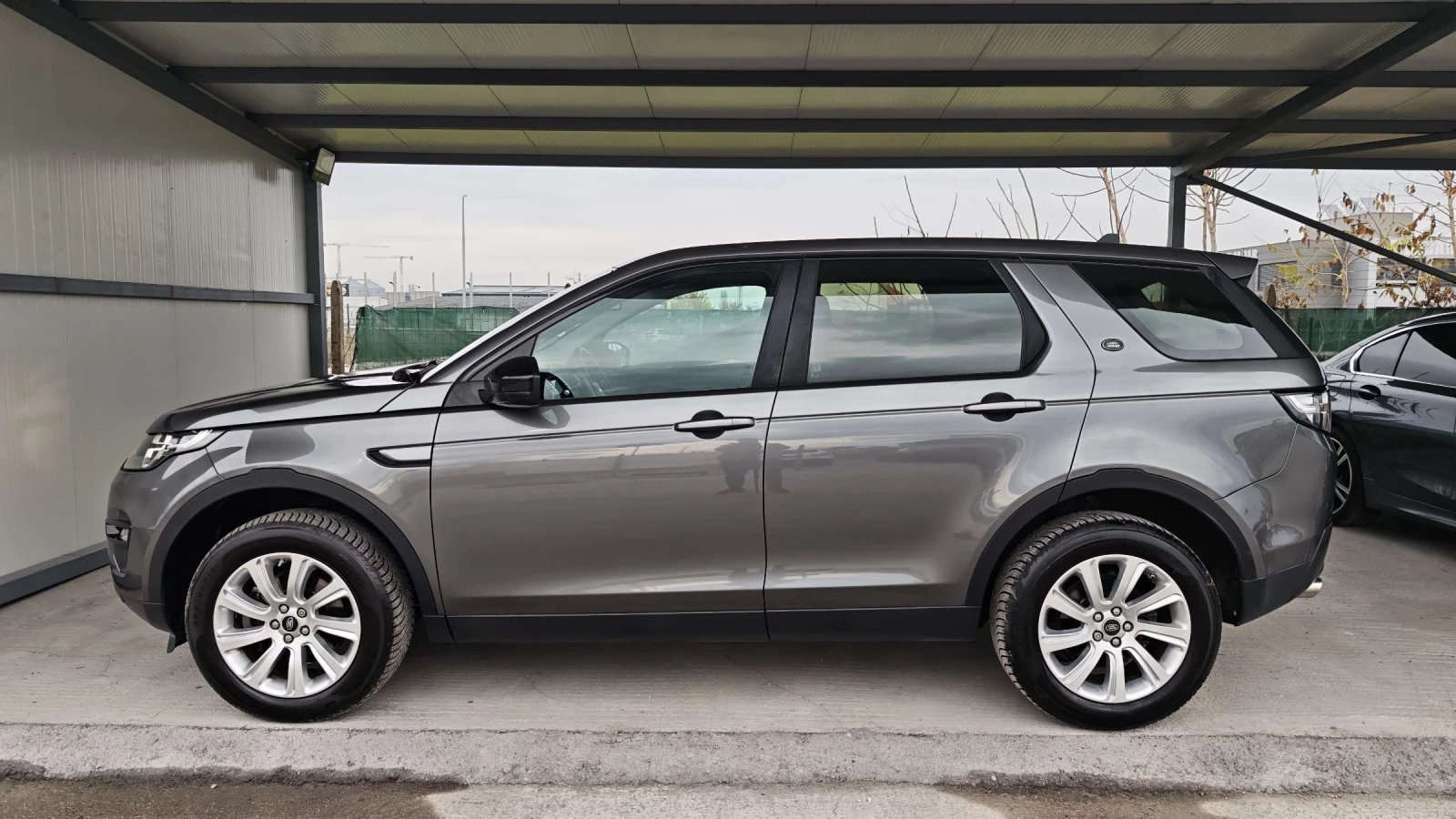Land Rover Discovery Sport 2.0d 150kc., снимка 7 - Автомобили и джипове - 55293378