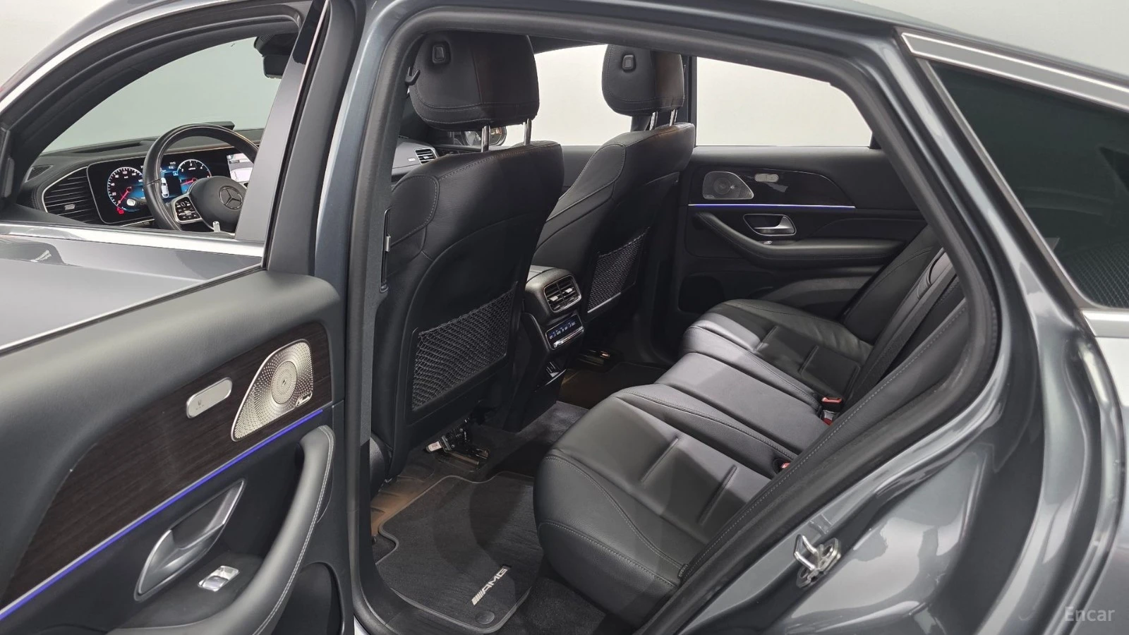 Mercedes-Benz GLE 400 d* 4MATIC* DISTRONIC* 360* ОБДУХВАНЕ* ПОДГРЕВ* , снимка 10 - Автомобили и джипове - 55577628