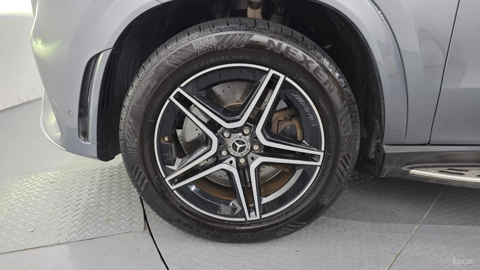 Mercedes-Benz GLE 400 d* 4MATIC* DISTRONIC* 360* ОБДУХВАНЕ* ПОДГРЕВ* , снимка 16 - Автомобили и джипове - 55577628