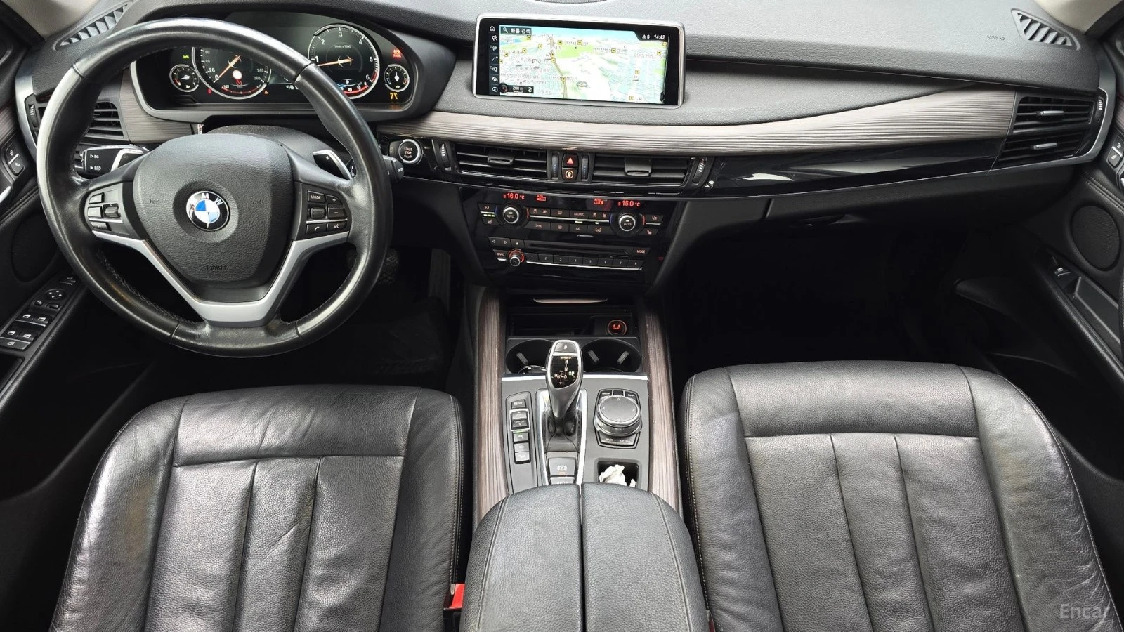 BMW X5 * X-DRIVE* 360* Ambient Light* Head-up* , снимка 6 - Автомобили и джипове - 55656006