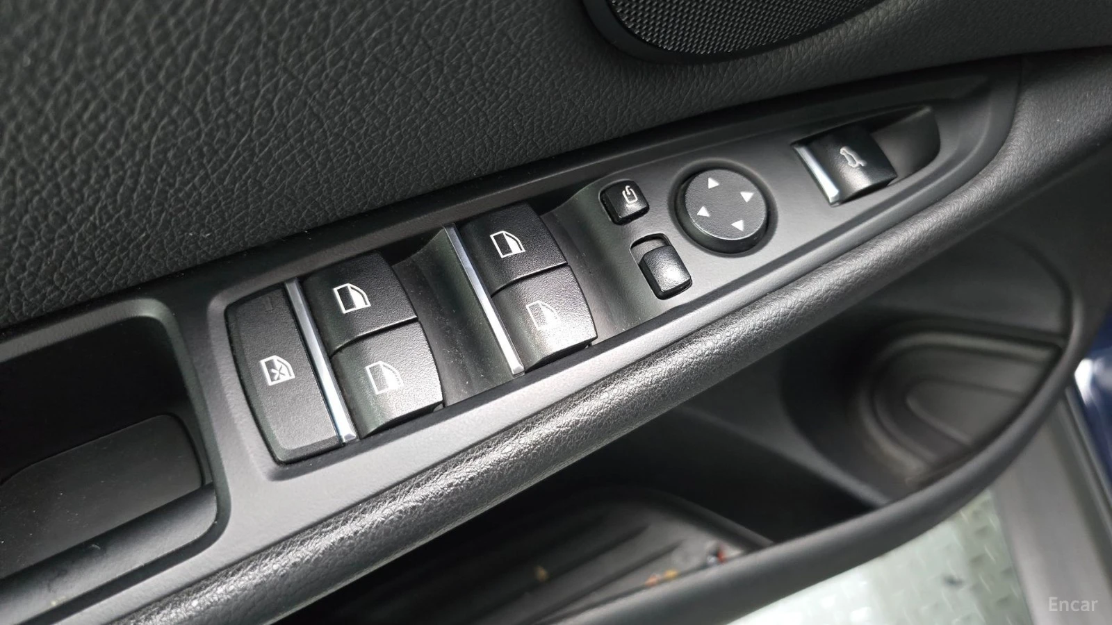 BMW X5 * X-DRIVE* 360* Ambient Light* Head-up* , снимка 13 - Автомобили и джипове - 55656006