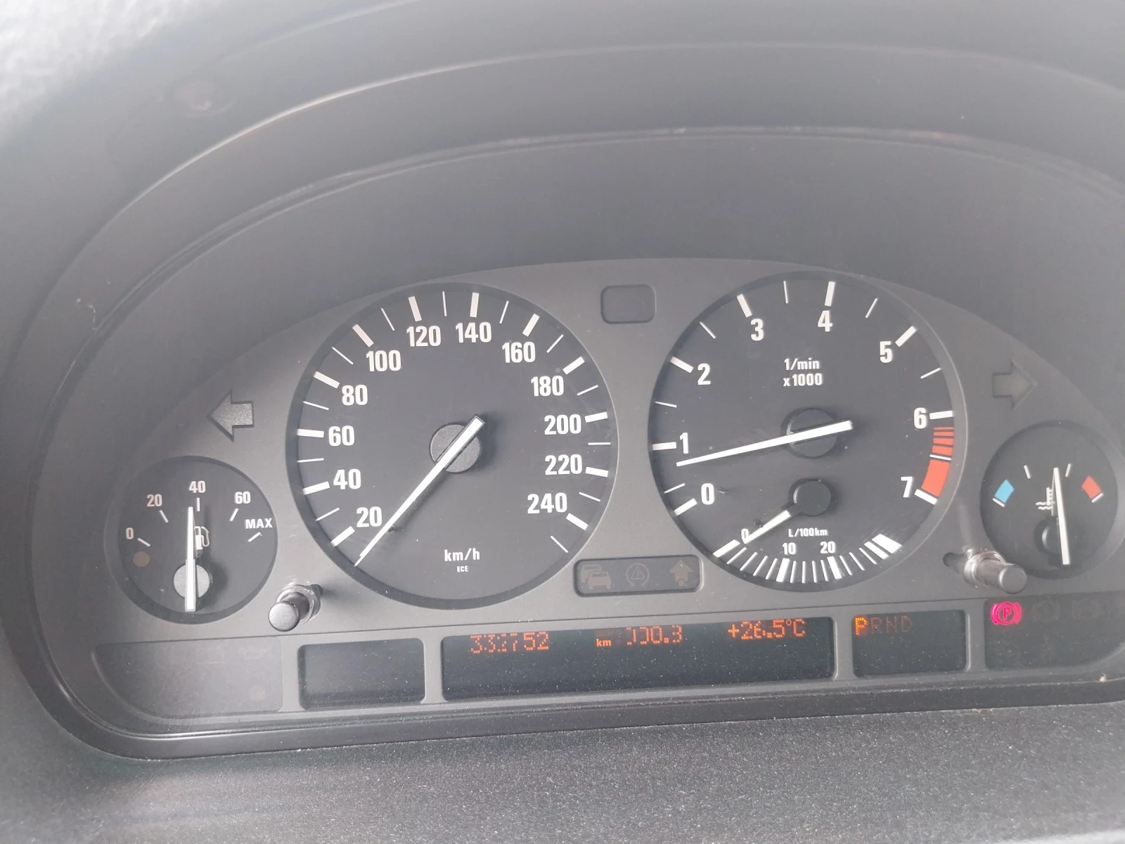 BMW X5 3.0i, снимка 11 - Автомобили и джипове - 56315198