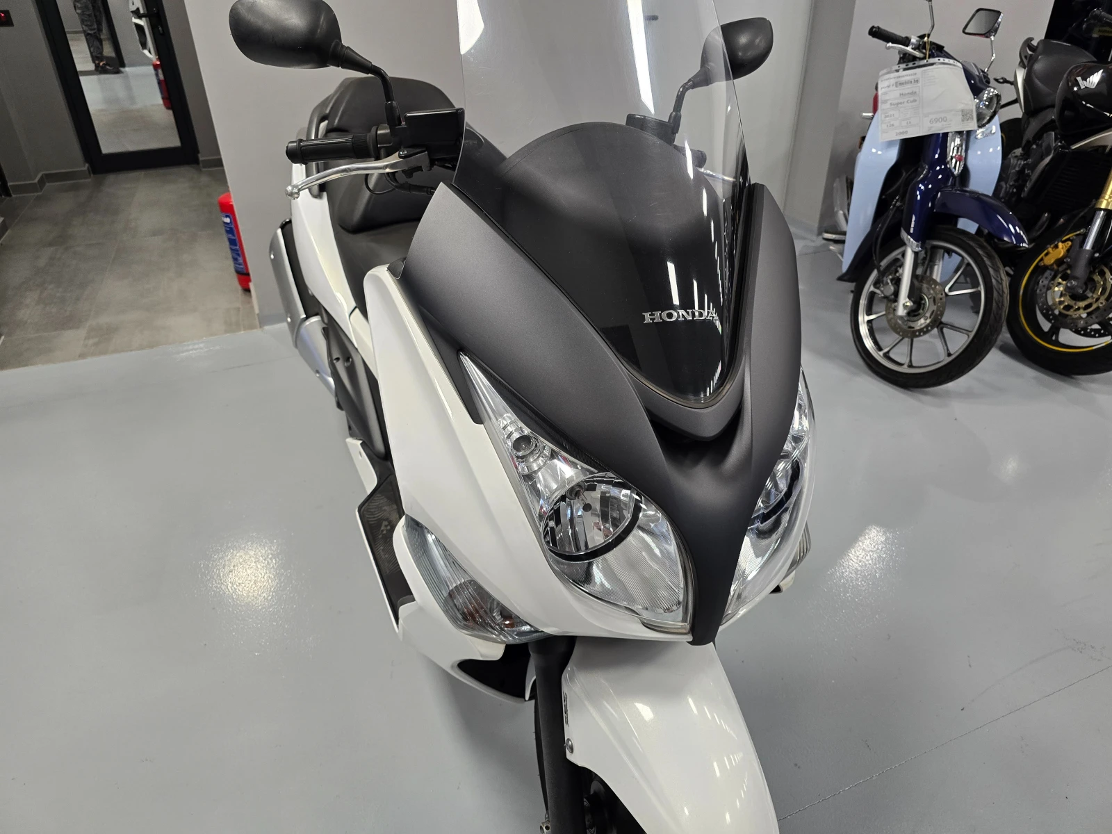 Honda Silver Wing 400ie, SW-T 400, ABS-2015г. - изображение 3