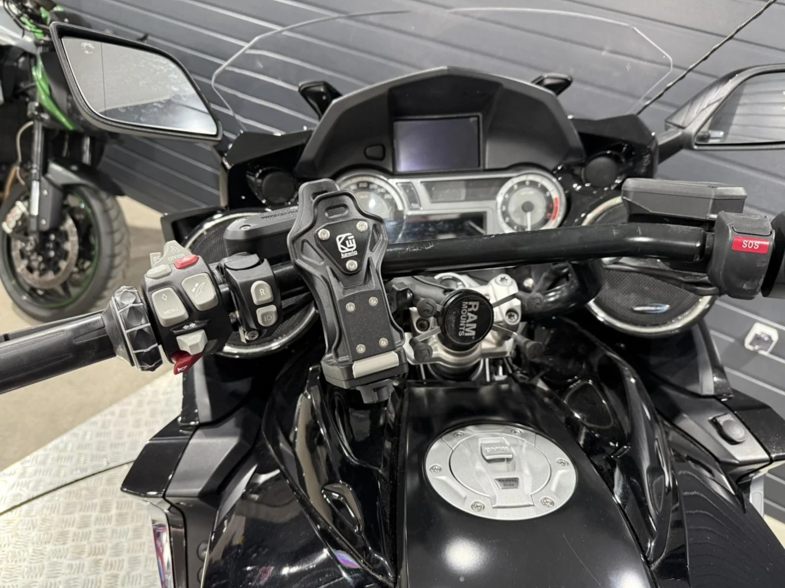 BMW K BLACK BAGGER  | Mobile.bg � ����������� 9