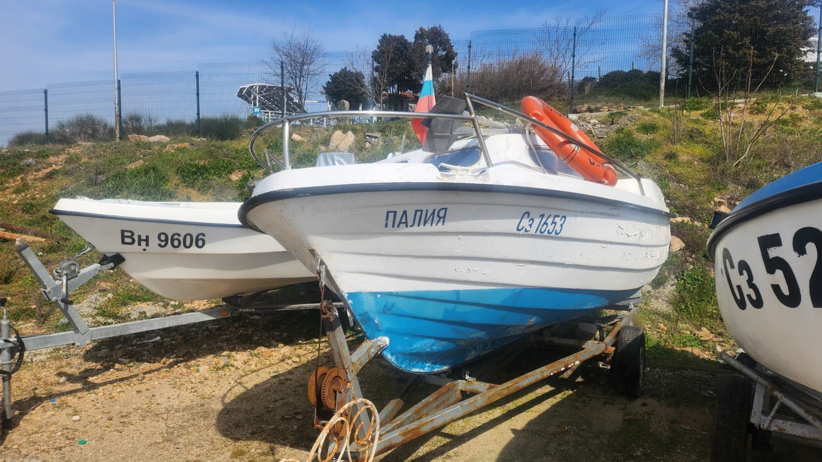 Моторна яхта Собствено производство