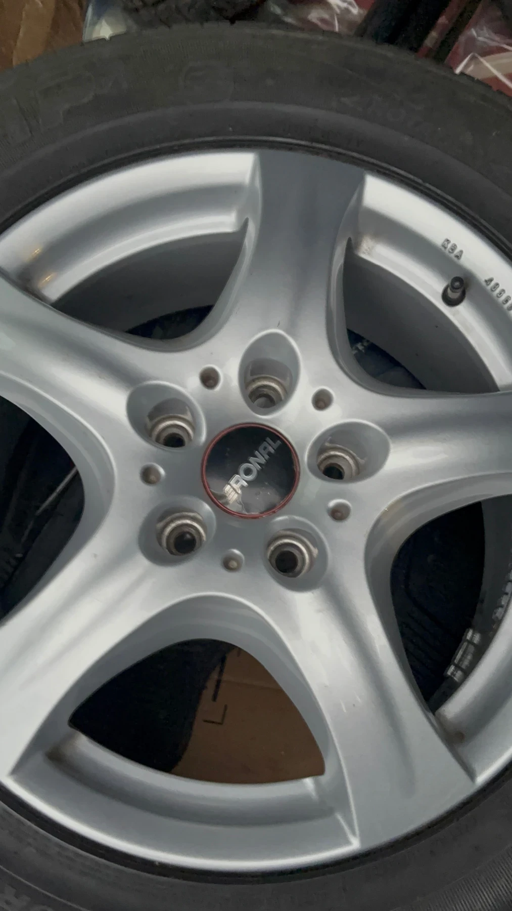    235/65R17  VW | Mobile.bg   2