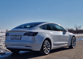 Tesla Model 3  Европейска Performance, снимка 7