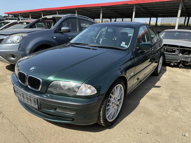 BMW 318, снимка 1 - Автомобили и джипове - 46320310