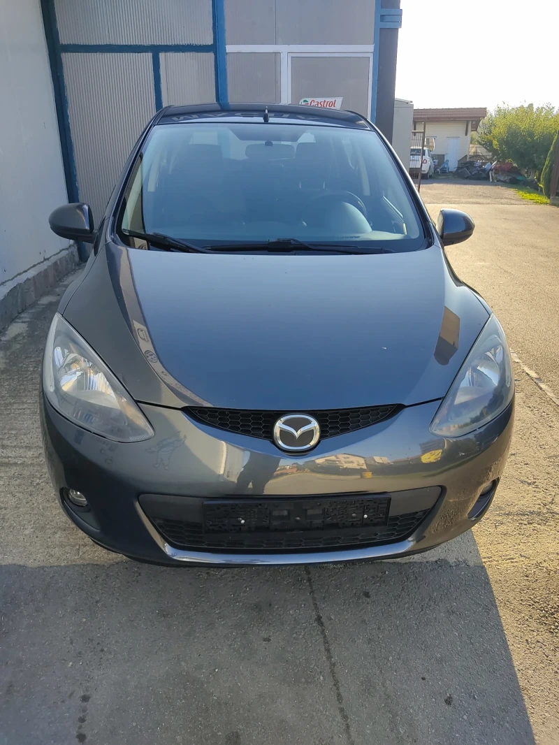 Mazda 2 1.3ie, снимка 2 - Автомобили и джипове - 47323140