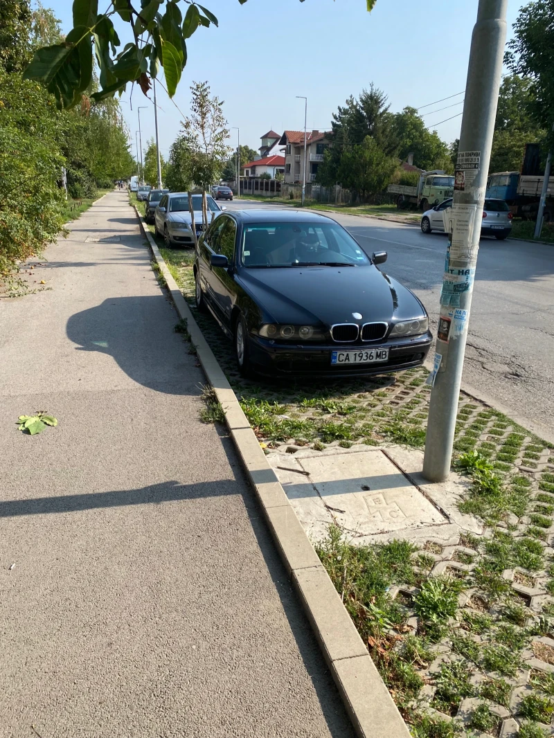 BMW 525, снимка 6 - Автомобили и джипове - 48392181