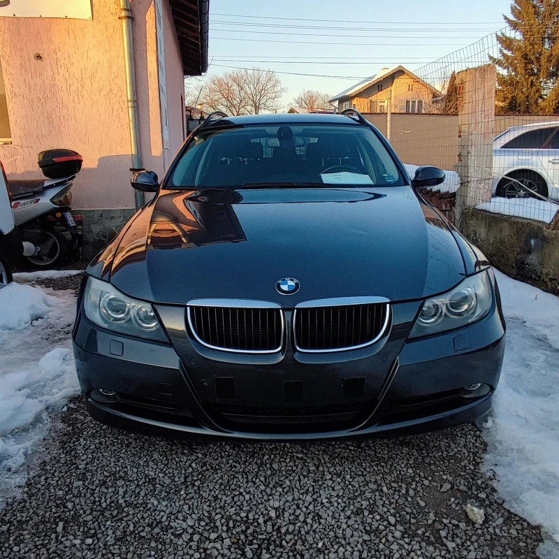 BMW 318 2.0i* PANORAMA* FULL* , снимка 2 - Автомобили и джипове - 48506737