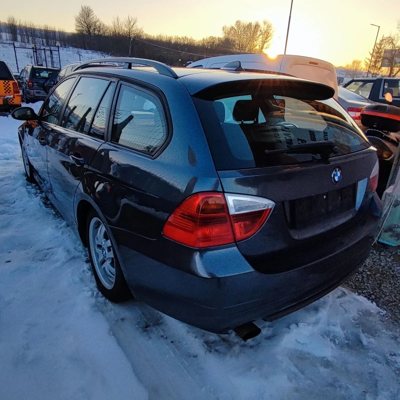 BMW 318 2.0i* PANORAMA* FULL* , снимка 6 - Автомобили и джипове - 48506737