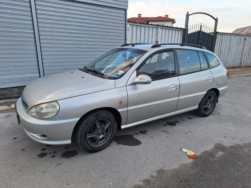 Kia Rio Комби, снимка 2 - Автомобили и джипове - 48603633