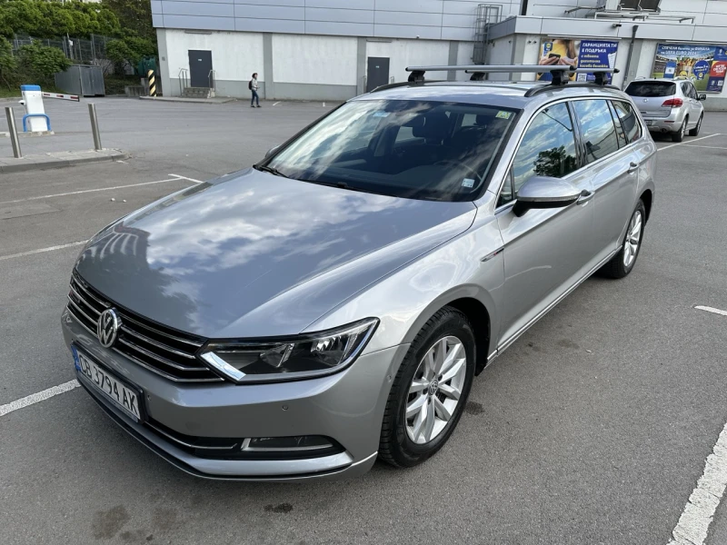 VW Passat Variant, снимка 1 - Автомобили и джипове - 49471692