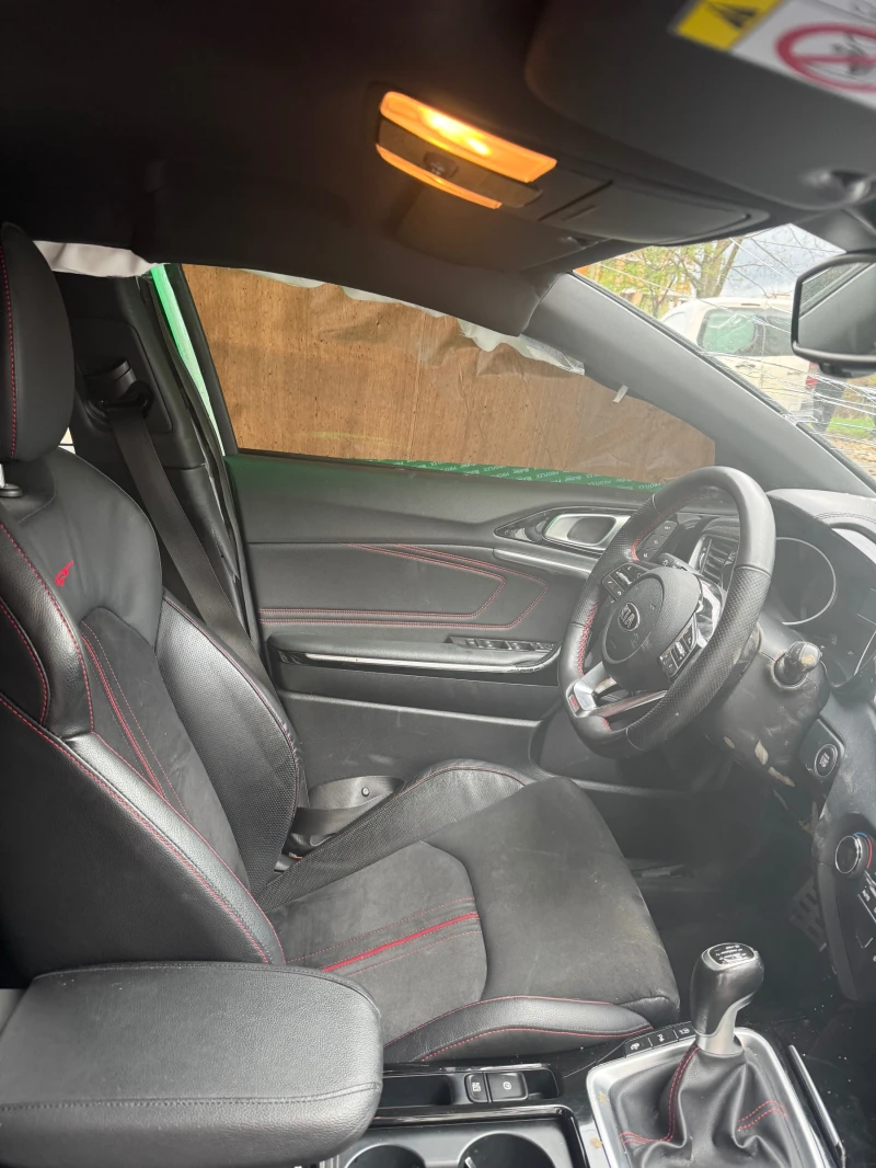 Kia Pro ceed 1.6T GDI GT, снимка 9 - Автомобили и джипове - 49564931