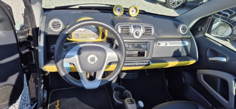 Smart Fortwo 1.0Т-85кс. KABRIO, снимка 14 - Автомобили и джипове - 51071585