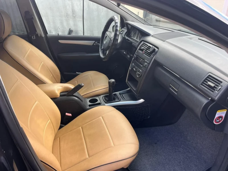 Mercedes-Benz B 180, снимка 5 - Автомобили и джипове - 52556814
