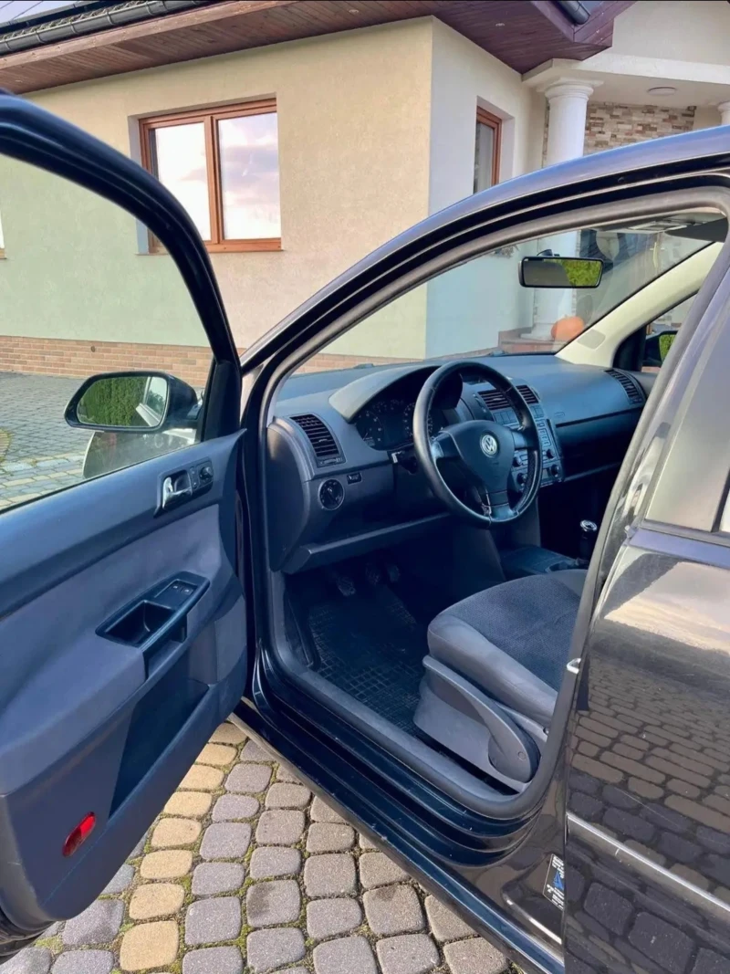 VW Polo, снимка 5 - Автомобили и джипове - 52353303
