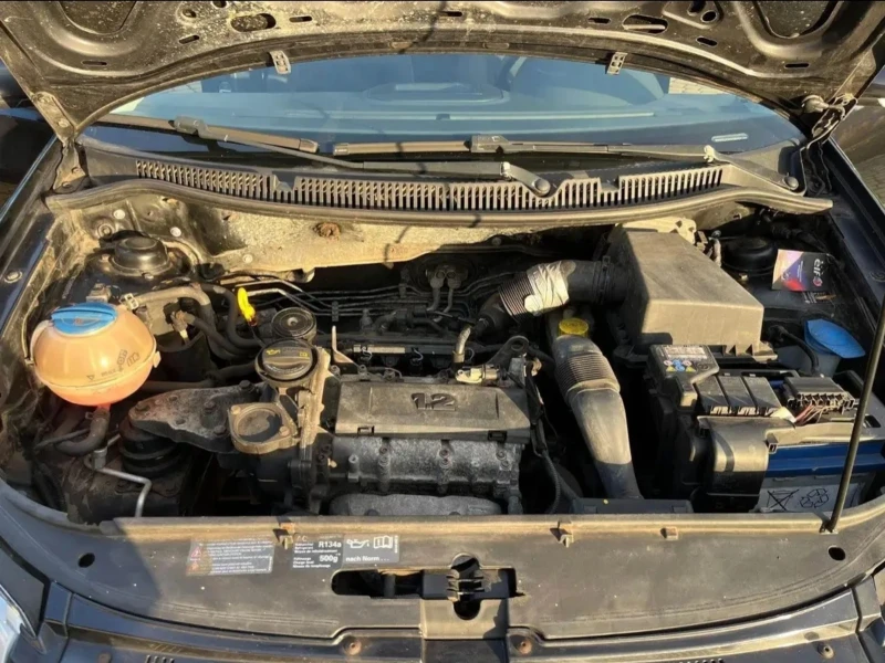 VW Polo, снимка 9 - Автомобили и джипове - 52353303