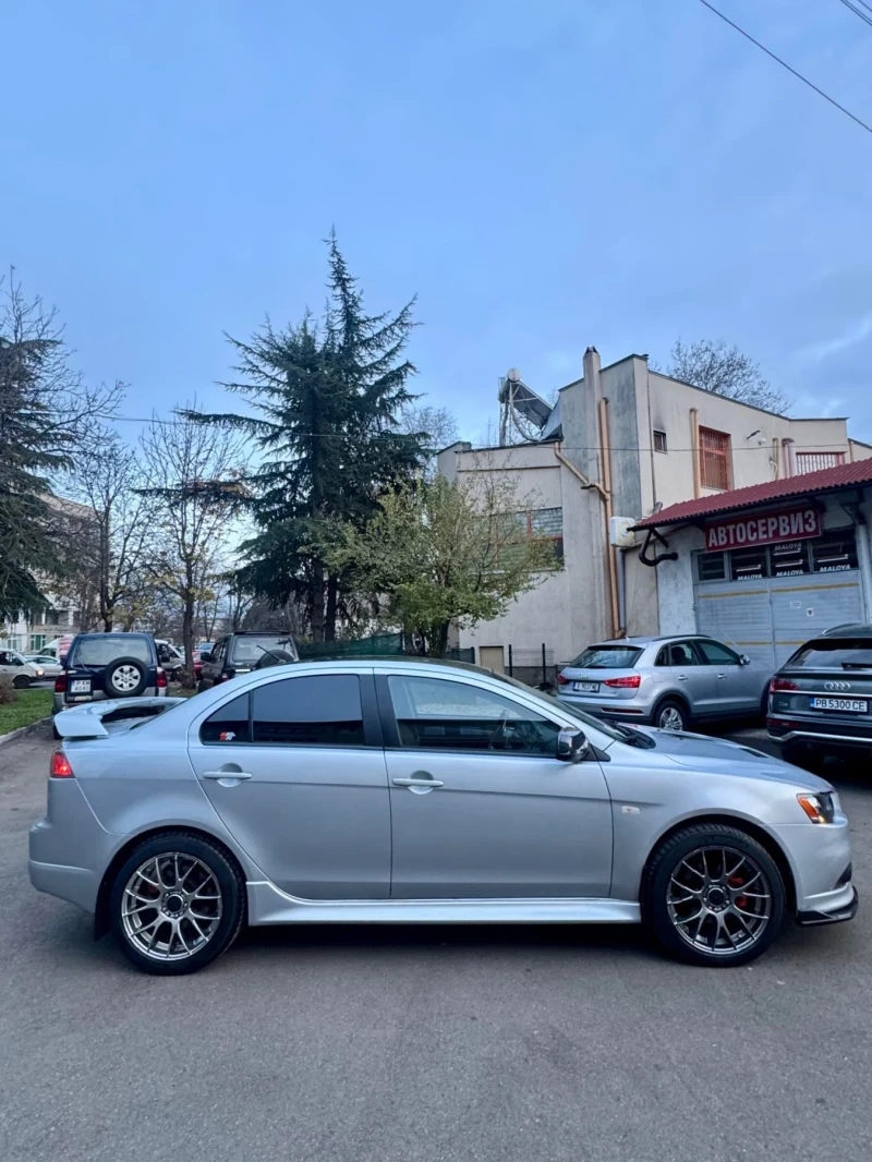 Mitsubishi Lancer, снимка 2 - Автомобили и джипове - 53013921