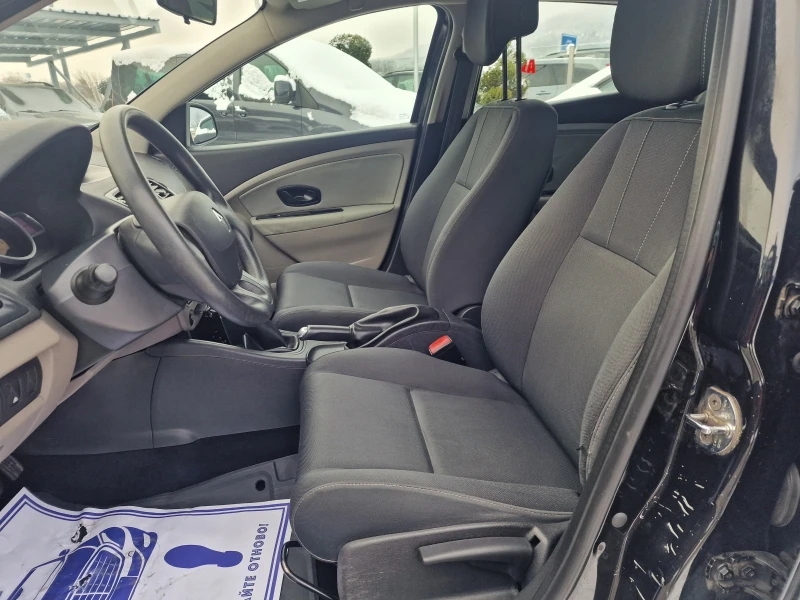 Renault Megane 1.6 BENZIN, снимка 12 - Автомобили и джипове - 53340175