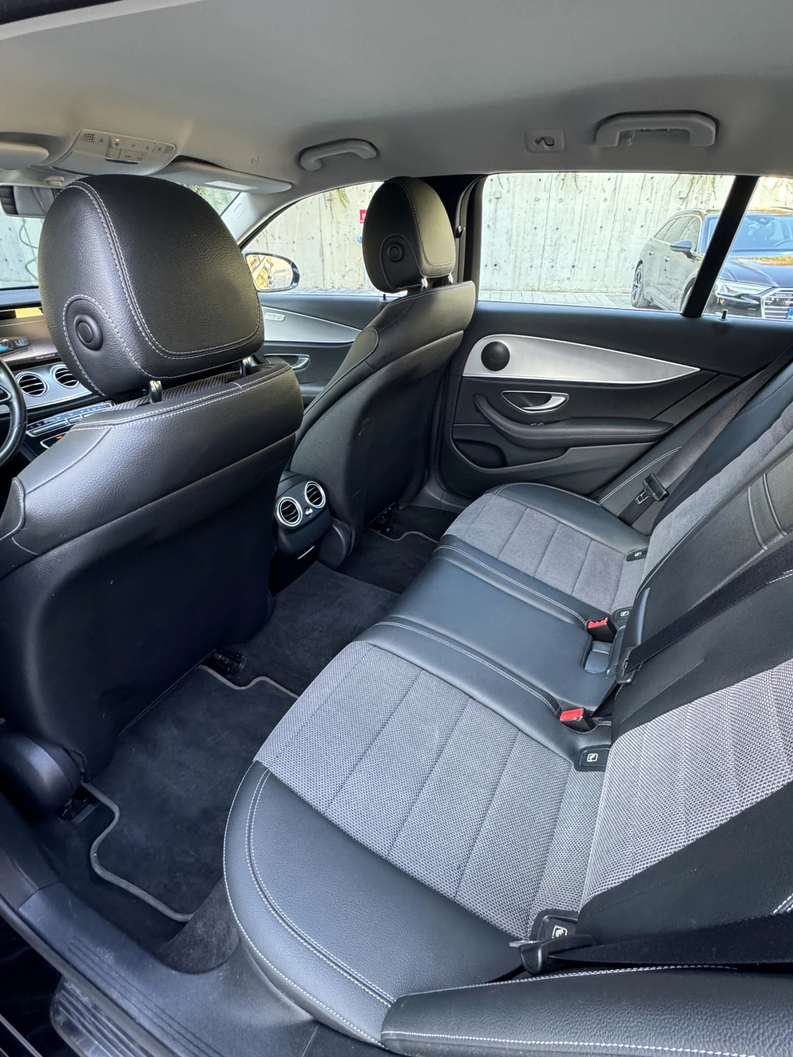 Mercedes-Benz E 300 DE - изображение 9
