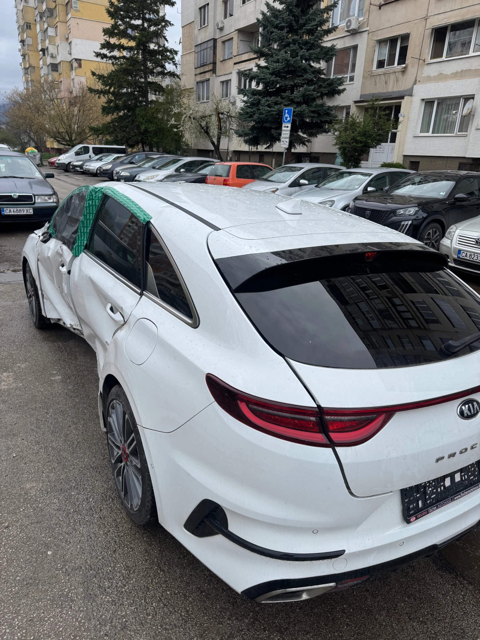 Kia Pro ceed 1.6T GDI GT - изображение 6