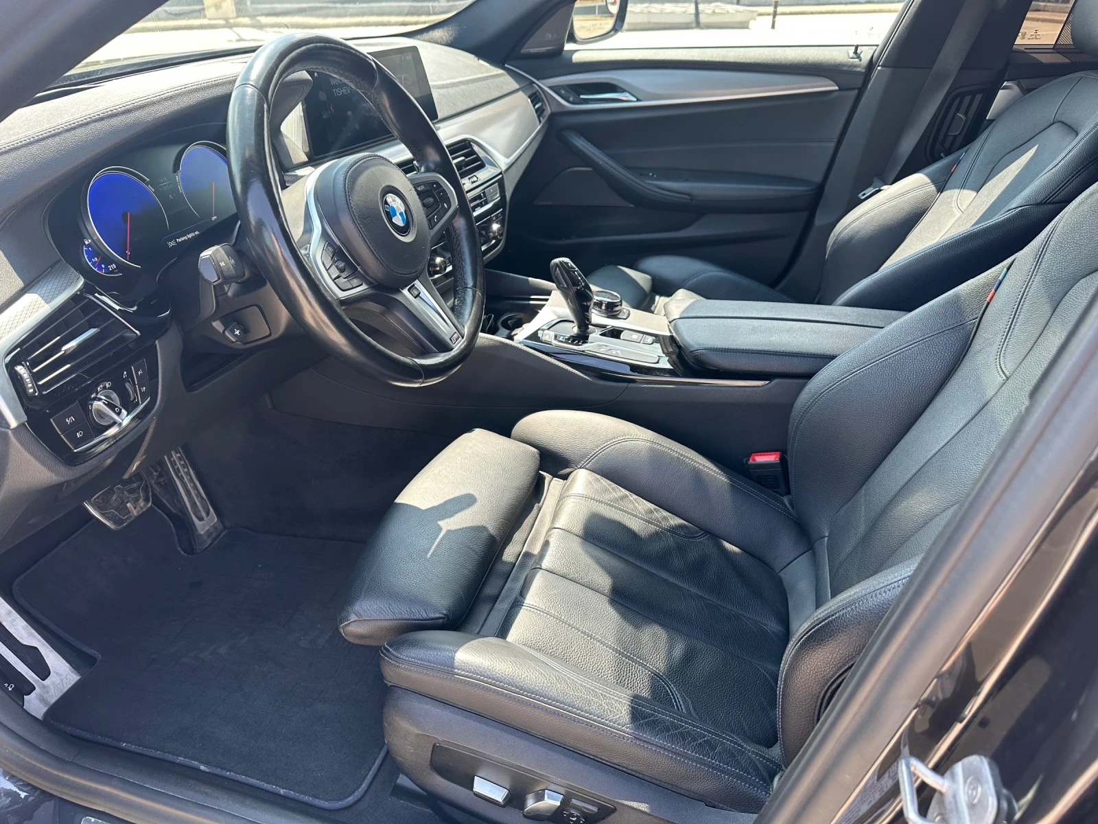 BMW 540 i xDrive | M Paket | 67хил км - изображение 7